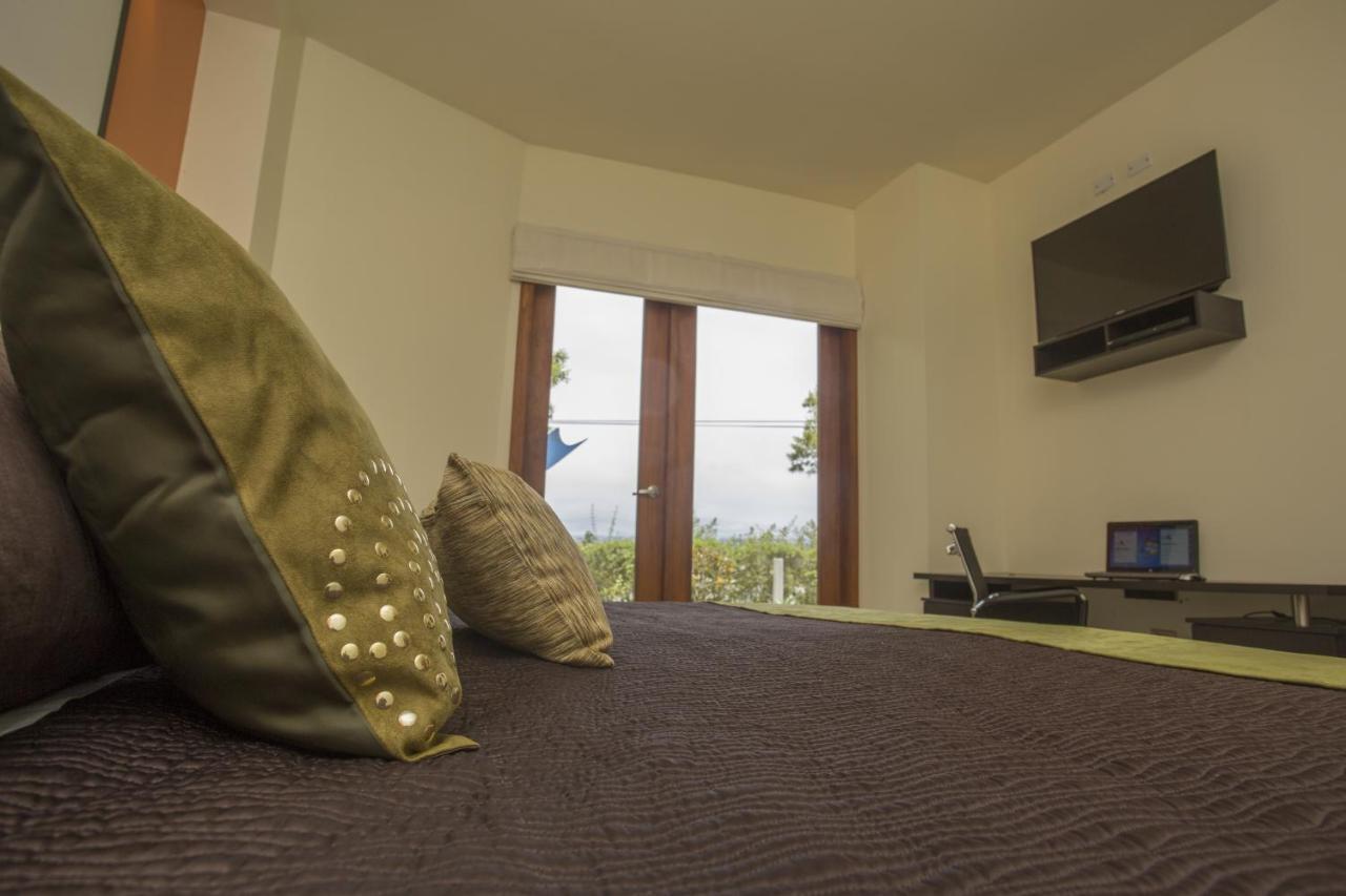 Hotel La Laguna Galapagos Puerto Villamil Pokój zdjęcie